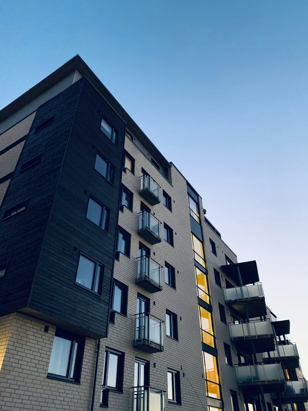 Bahria Enclave Sector N — 2-Bed Luxury Apartments